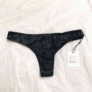 🌸🌸SOLD🌸🌸